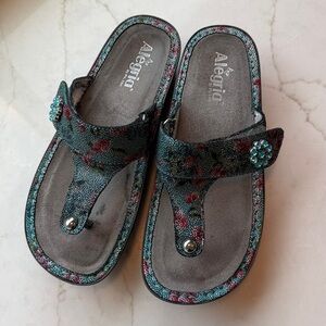 Women's Carina Floral Sandals - Multicolor